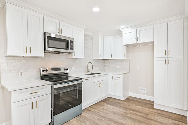 5622 Canterway Drive, Houston, TX 77048