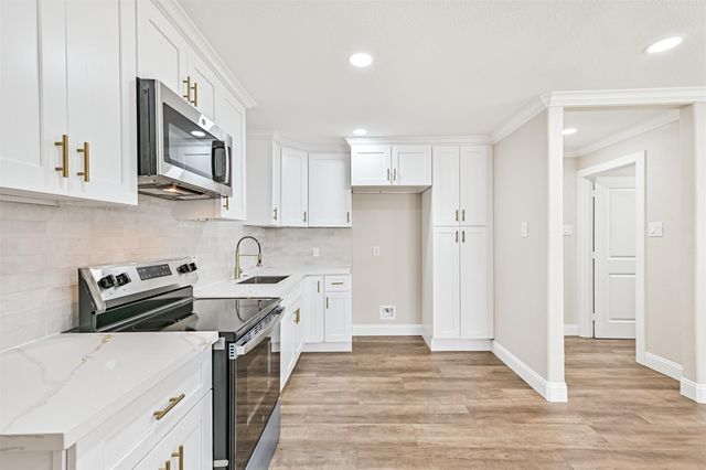 5622 Canterway Drive, Houston, TX 77048