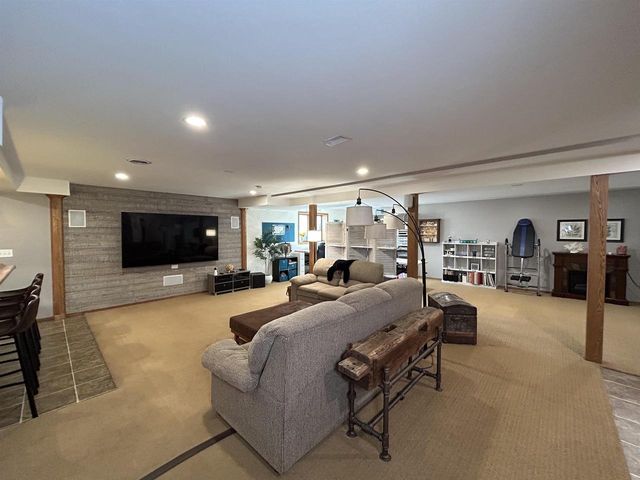 2169 KENSINGTON DRIVE, Green Bay, WI 54311