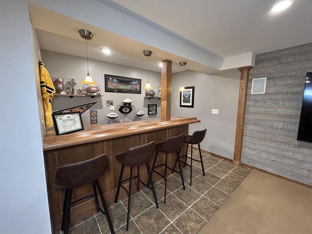 2169 KENSINGTON DRIVE, Green Bay, WI 54311