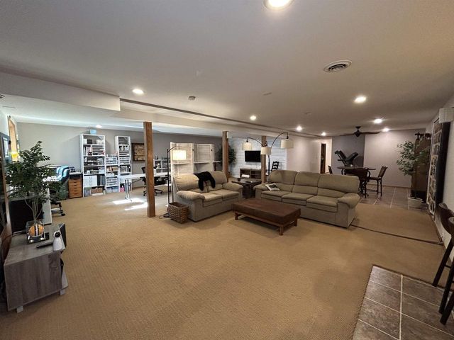 2169 KENSINGTON DRIVE, Green Bay, WI 54311