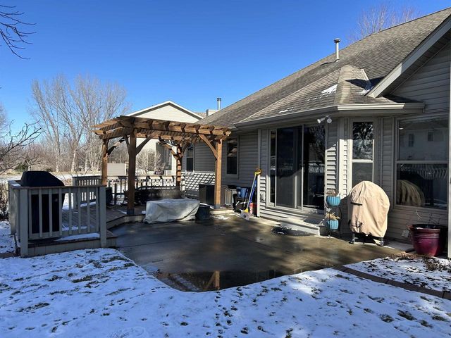 2169 KENSINGTON DRIVE, Green Bay, WI 54311