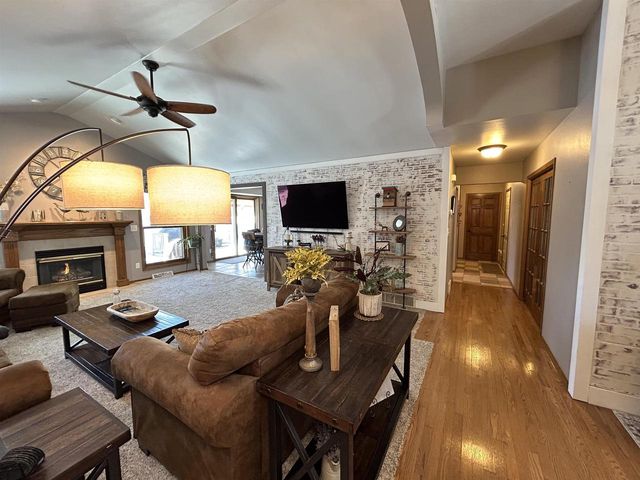 2169 KENSINGTON DRIVE, Green Bay, WI 54311