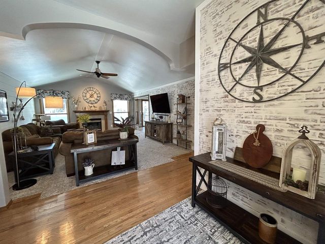 2169 KENSINGTON DRIVE, Green Bay, WI 54311