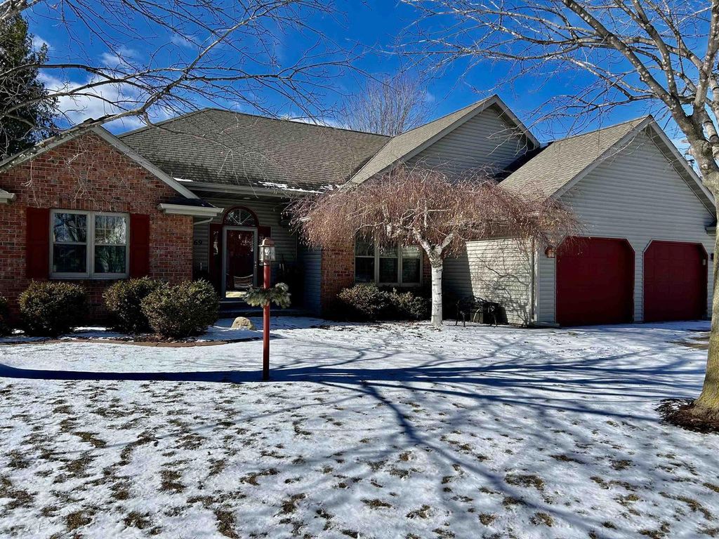 2169 KENSINGTON DRIVE, Green Bay, WI 54311