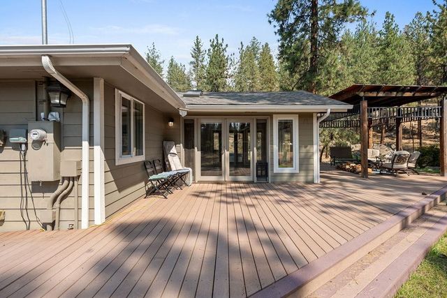 12620 N Nine Mile Rd, Nine Mile Falls, WA 99026