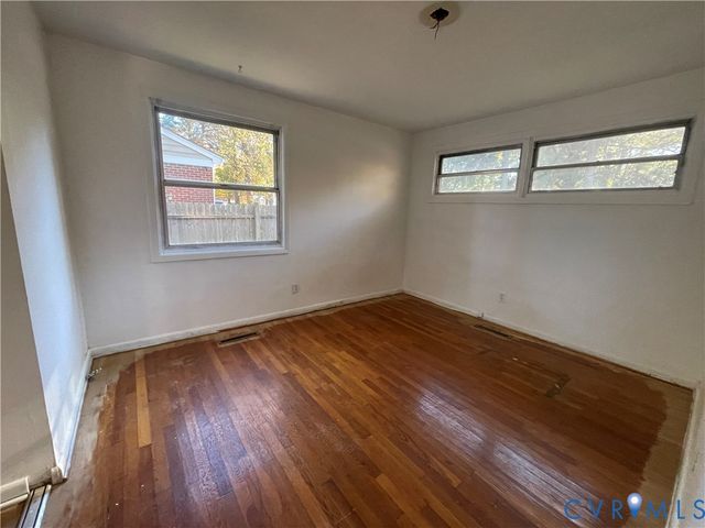 1929 Buckner St, Petersburg, VA 23805