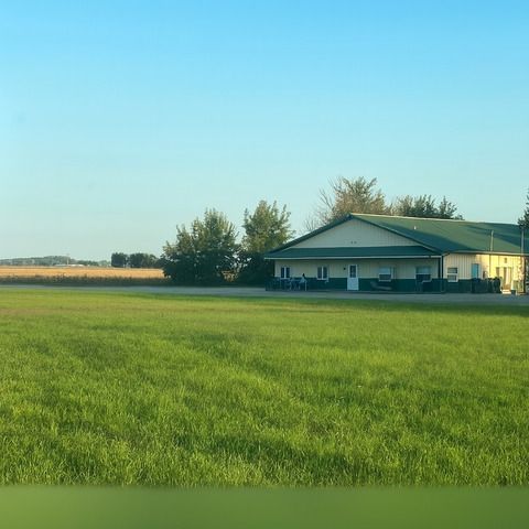 406 S Jackson Street, Gardner, IL 60424