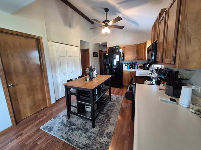 406 S Jackson Street, Gardner, IL 60424