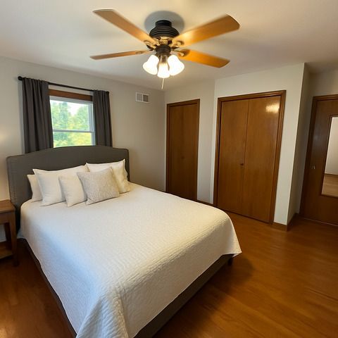 406 S Jackson Street, Gardner, IL 60424