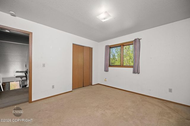 5175 E Sams Circle, Wasilla, AK 99654