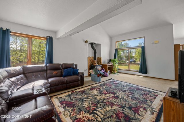 5175 E Sams Circle, Wasilla, AK 99654