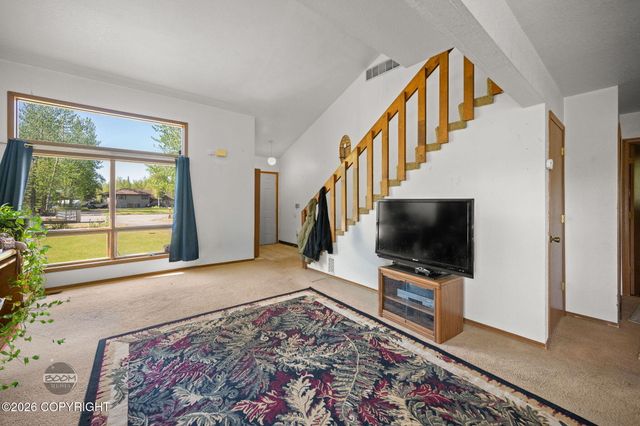 5175 E Sams Circle, Wasilla, AK 99654