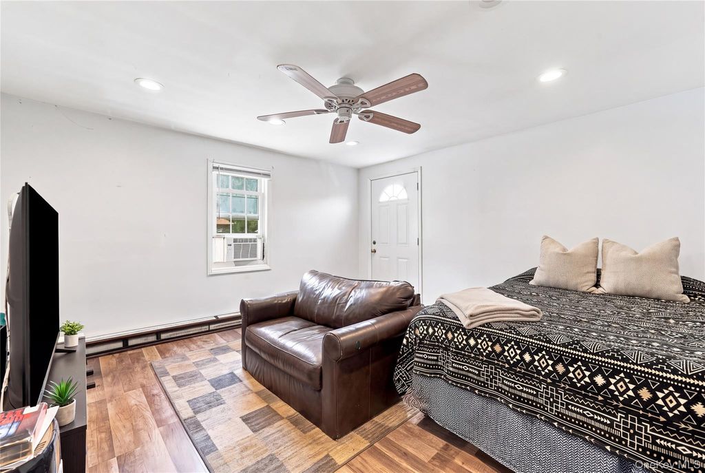 420 Taylor Avenue, Patchogue, NY 11772 — photo 5