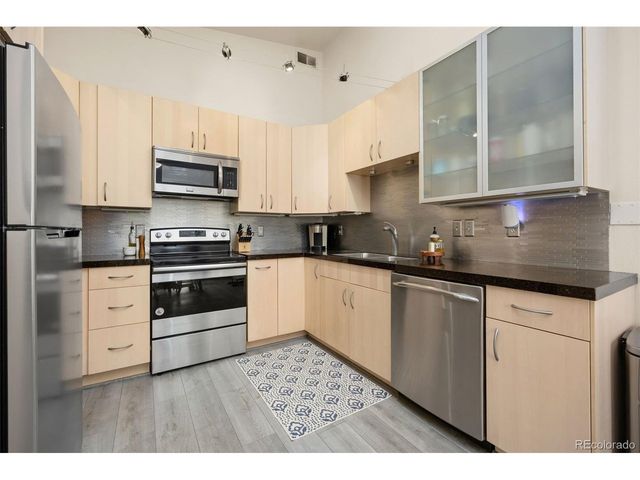6922 W 87th Way 239, Arvada, CO 80003