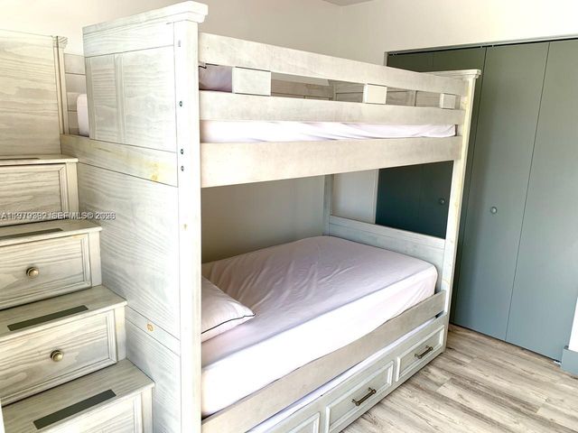 200 SE 15th Rd 3J, Miami, FL 33129