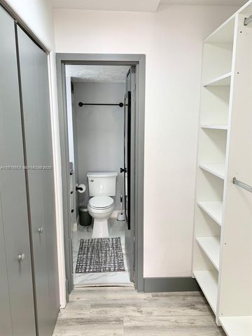 200 SE 15th Rd 3J, Miami, FL 33129