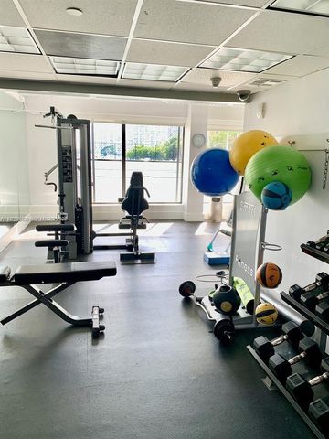 200 SE 15th Rd 3J, Miami, FL 33129