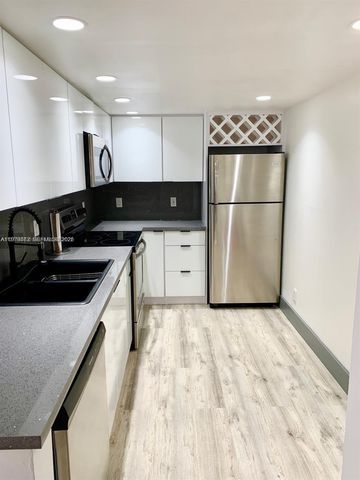 200 SE 15th Rd 3J, Miami, FL 33129