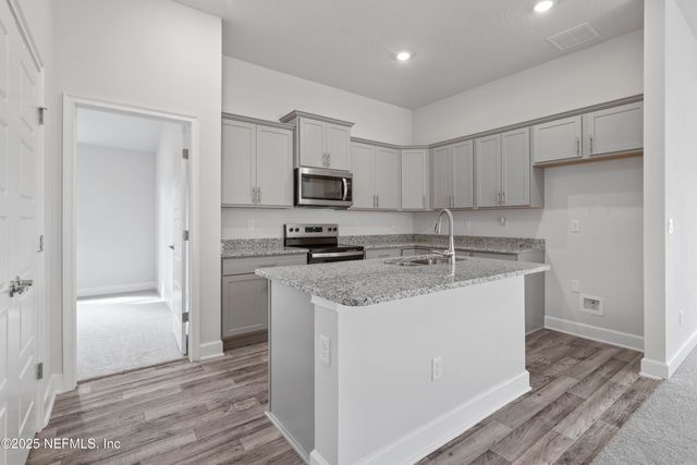 3400 MEADOW RIDGE Place, Green Cove Springs, FL 32043