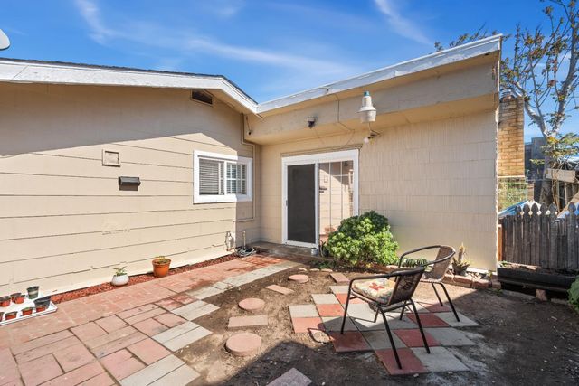 307 W 19th St, Antioch, CA 94509