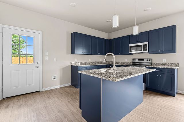 320 W gambrell Street, Fort Worth, TX 76115