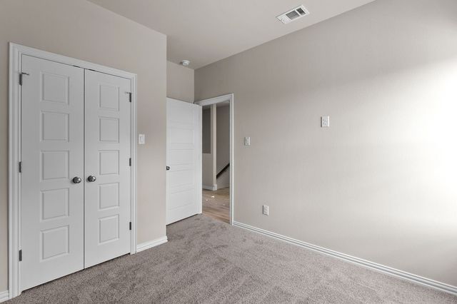 320 W gambrell Street, Fort Worth, TX 76115