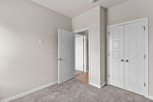 320 W gambrell Street, Fort Worth, TX 76115