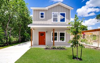 320 W gambrell Street, Fort Worth, TX 76115