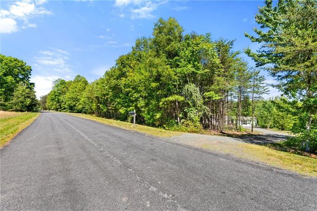 215 Lester Price Road, Stoneville, NC 27048