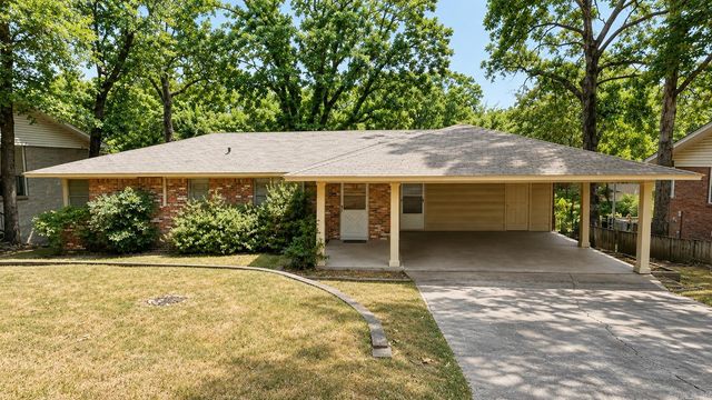 4520 Greenway Drive, North Little Rock, AR 72116