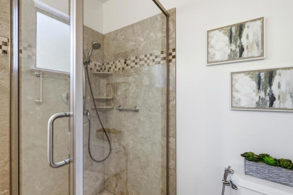 Image 24 of property listing at 5948 Royal Ann Drive, San Jose, CA 95129