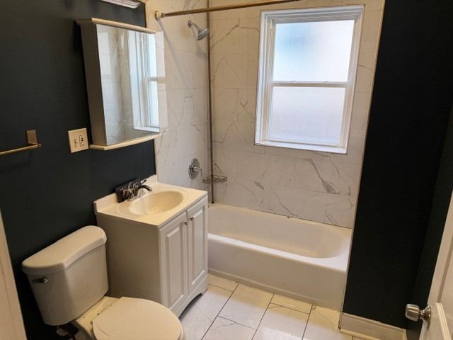11146 S Vernon Avenue, Chicago, IL 60628