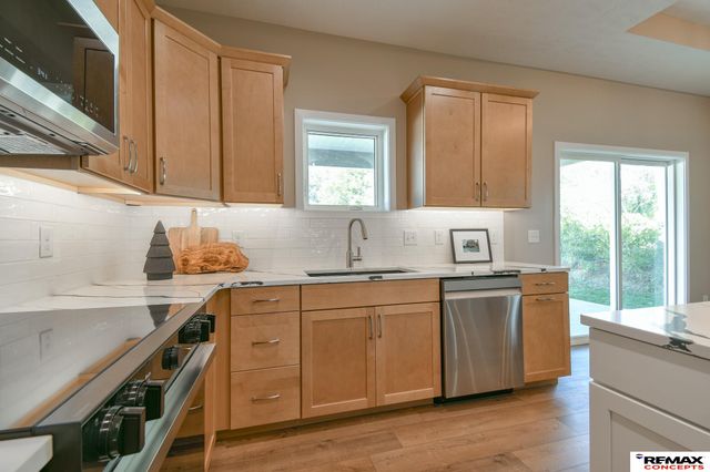 4519 S 57th Street, Lincoln, NE 68516