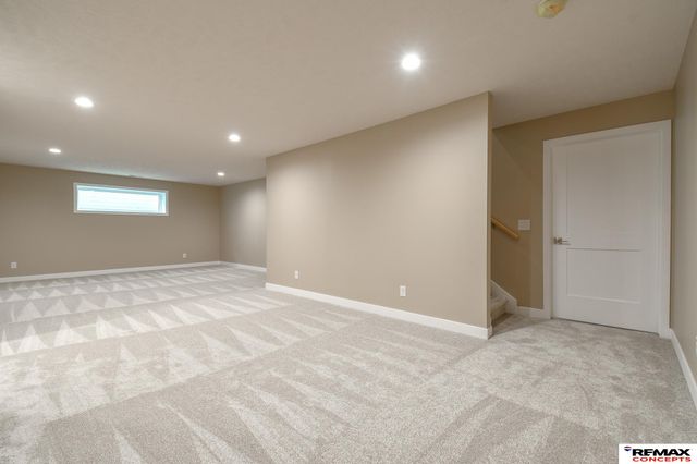 4519 S 57th Street, Lincoln, NE 68516