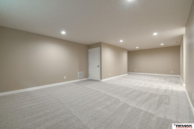 4519 S 57th Street, Lincoln, NE 68516