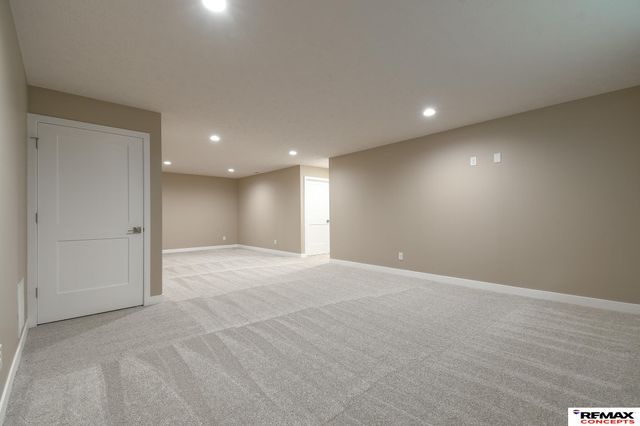 4519 S 57th Street, Lincoln, NE 68516