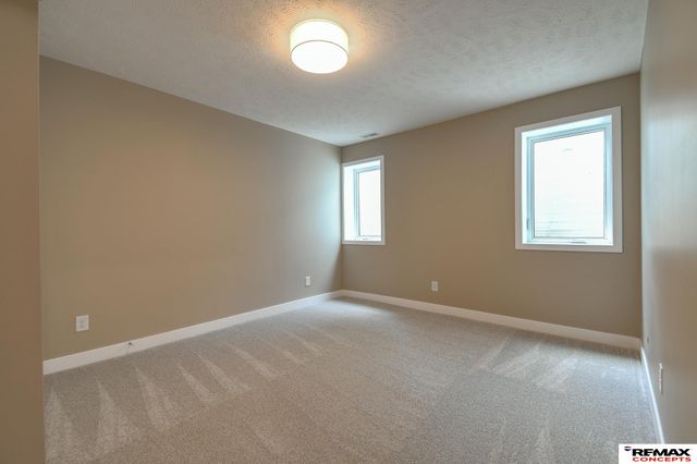 4519 S 57th Street, Lincoln, NE 68516