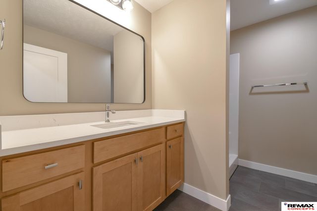 4519 S 57th Street, Lincoln, NE 68516