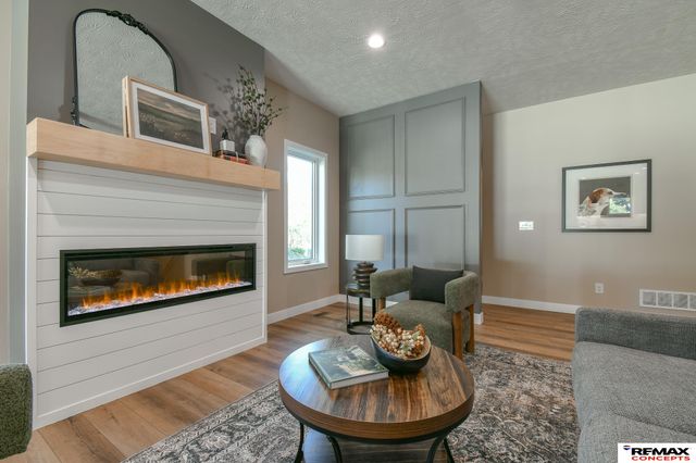 4519 S 57th Street, Lincoln, NE 68516