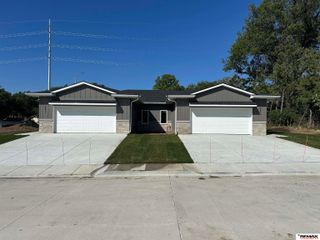 4519 S 57th Street, Lincoln, NE 68516