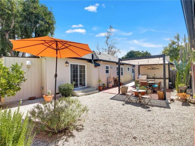 367 Eaton Drive, Pasadena, CA 91107