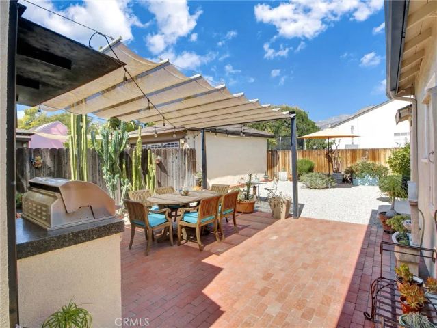 367 Eaton Drive, Pasadena, CA 91107