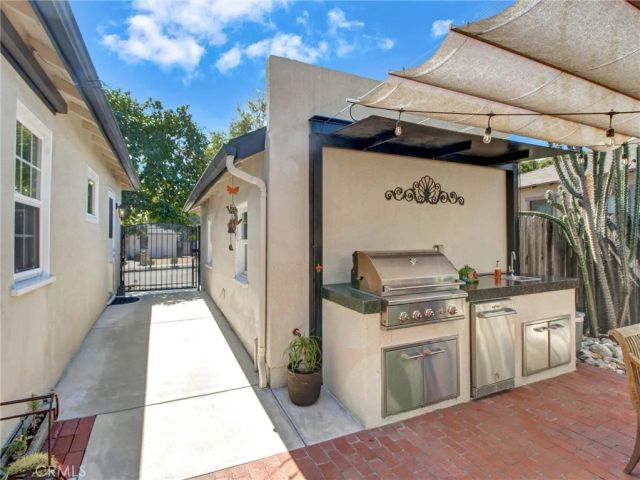 367 Eaton Drive, Pasadena, CA 91107