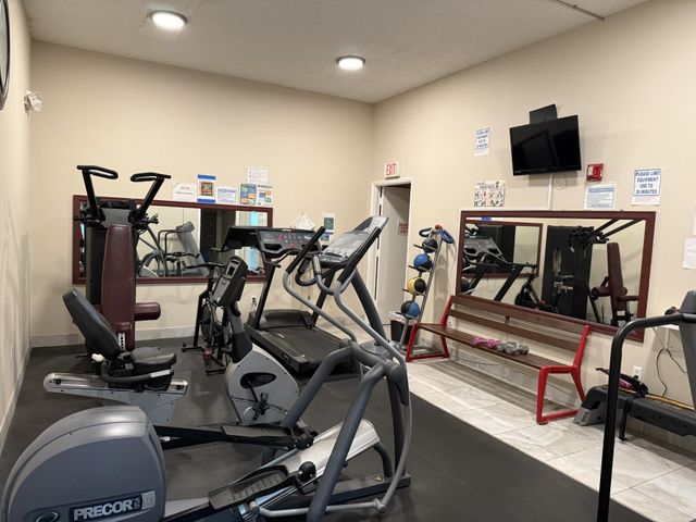 2900 NW 47th Ter 109A, Lauderdale Lakes, FL 33313