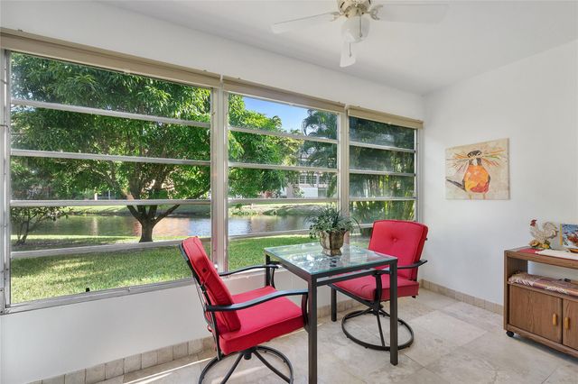 2900 NW 47th Ter 109A, Lauderdale Lakes, FL 33313