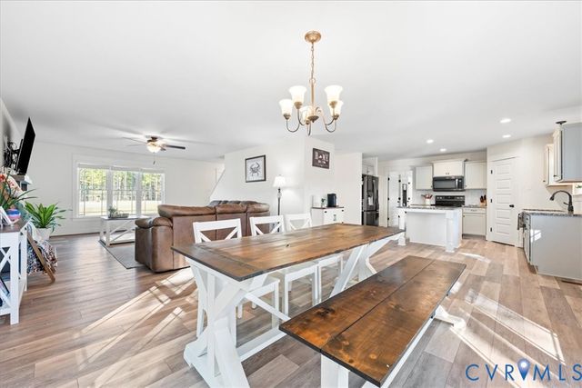 6357 Piper Ridge Dr, Powhatan, VA 23139