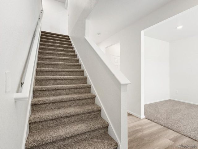 4681 Sunsplash Way, Johnstown, CO 80534