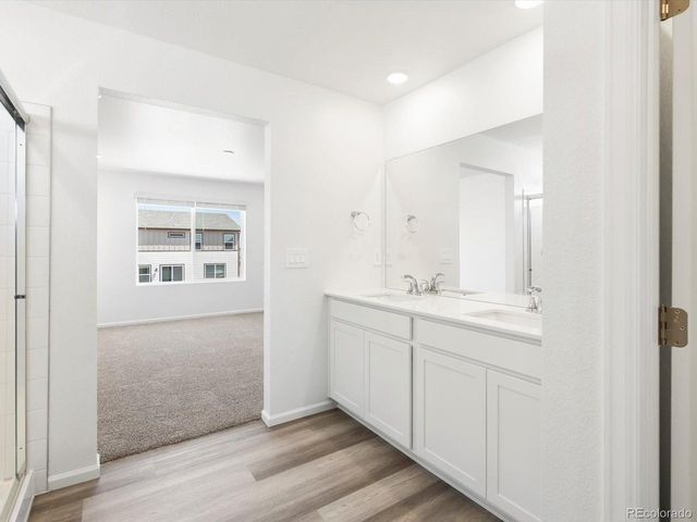 4681 Sunsplash Way, Johnstown, CO 80534