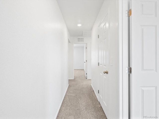 4681 Sunsplash Way, Johnstown, CO 80534